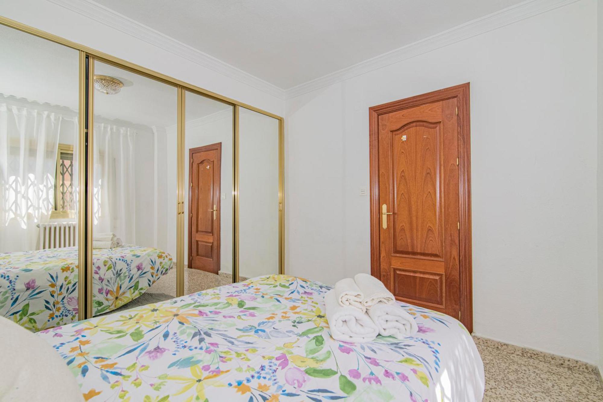 グラナダAvenida Del Sur Retreat Con Terrazaアパートメント エクステリア 写真